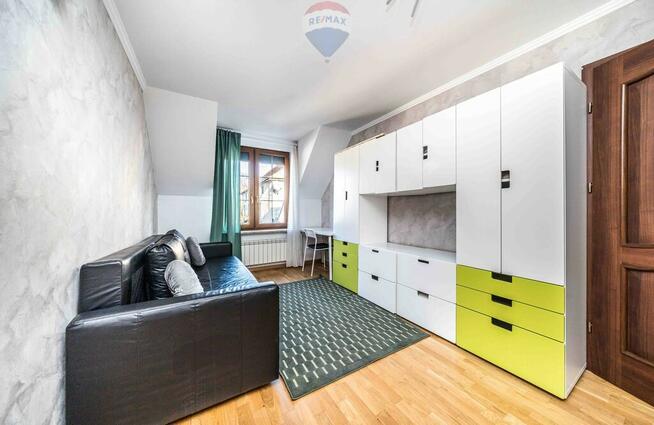 Dom 163 m² na narożnej działce Puszczykowo