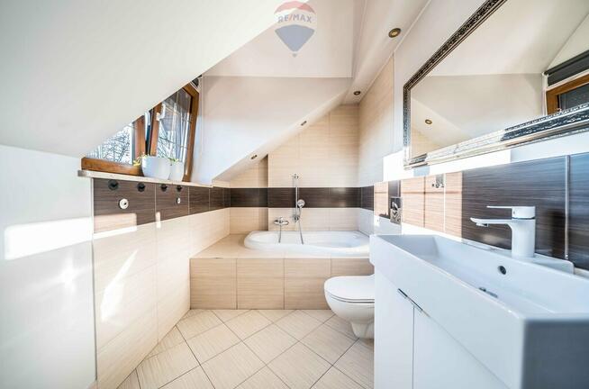 Dom 163 m² na narożnej działce Puszczykowo