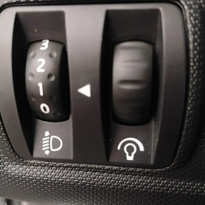 Renault Clio IV BENZYNA,MOC 90 kM, SUPER STAN MECHANICZNY! ZAPYTAJ O NOWY KPL OPON!