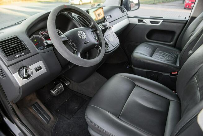Volkswagen Multivan Highline 2.5TDI 175KM DSG 7.os ! Namiot Kamery 360 DVD El. Drzwi
