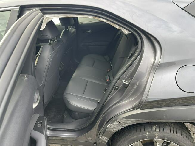 Lexus UX 300H Hybryda Skóra Automat Kamera Podgrzewanie 199KM