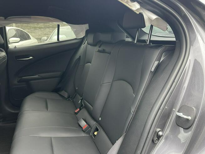 Lexus UX 300H Hybryda Skóra Automat Kamera Podgrzewanie 199KM