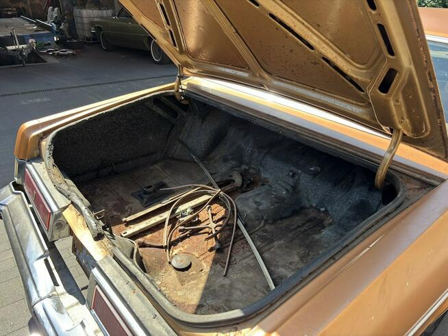 OLDSMOBILE DELTA 88 ROYALE 1977 GM B-BODY