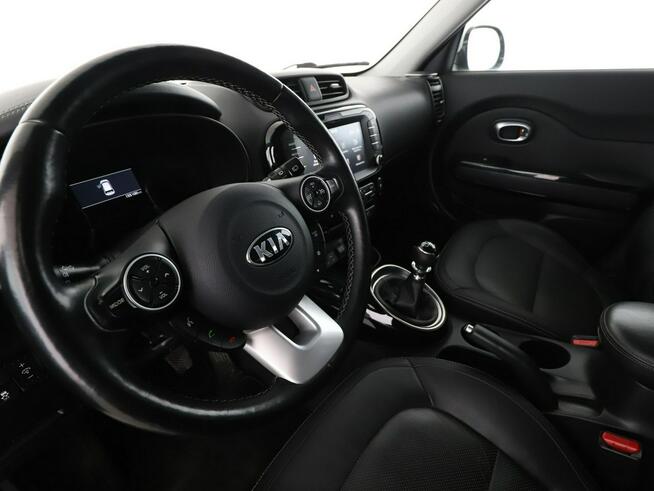 Kia Soul skóra navi klima auto kamera i czujniki parkowania