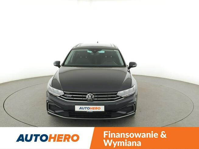 Volkswagen Passat 1.4GTE PHEV Automat Panorama Virtual ACC Navi Grzane Fotele Kamera LED