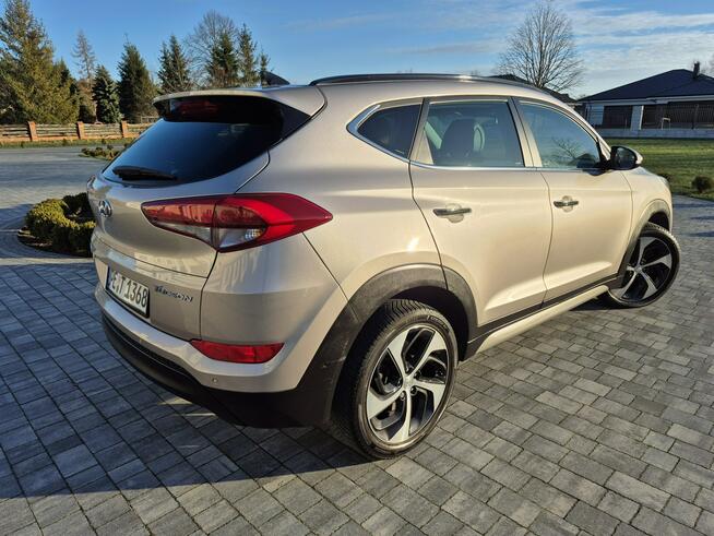 Hyundai Tucson 1.7crd xenon automat kamera navi GRZANA kierownica FOTELE ORYGINAŁ