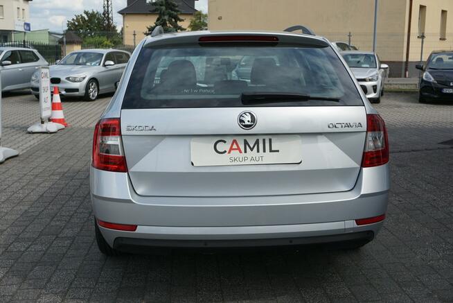 Škoda Octavia Polski Salon, Jeden Użytkownik, Zadbana, Ekonomiczna, Rok Gwarancji,