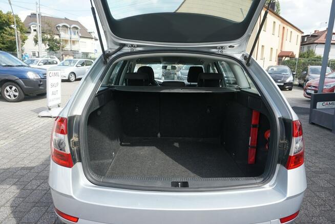 Škoda Octavia Polski Salon, Jeden Użytkownik, Zadbana, Ekonomiczna, Rok Gwarancji,