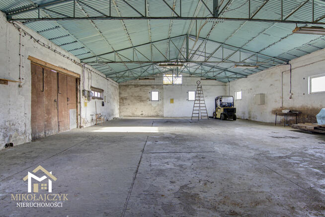 Hala + garaże w Sędławkach / działka 0,31 ha