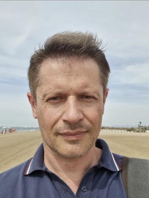 poznam fajnego młodego szczupłego chłopaka do 30 lat