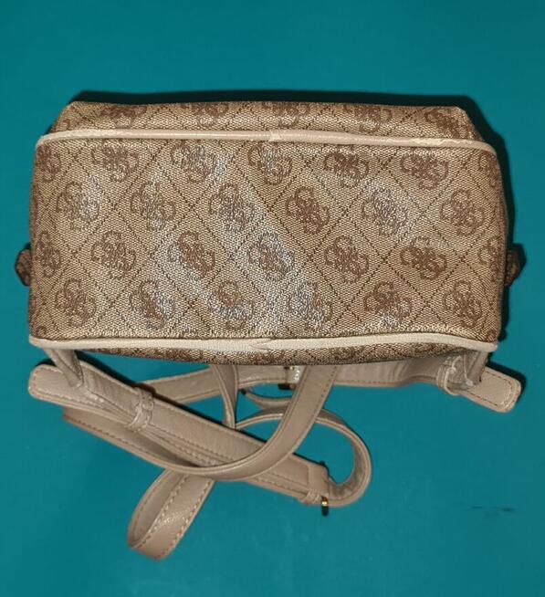 Guess Plecak Oryginalny T06-189
