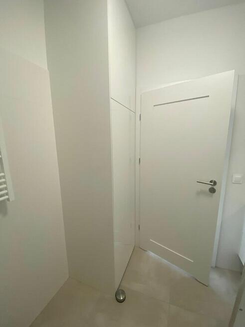 2 pokoje, 47m2, II p, winda, duży balkon, parking, os. Tara