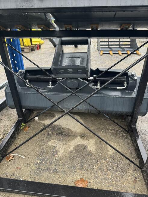 Łyżka skarpowa hydrauliczna 120 cm 2,6–3,5t — Lehnhoff MS03