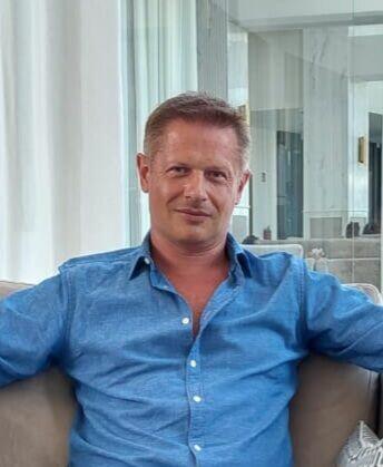 poznam fajnego młodego szczupłego chłopaka do 30 lat