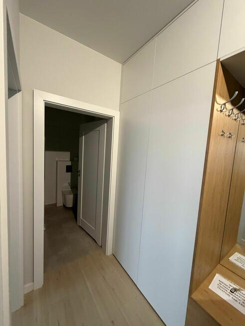 2 pokoje, 47m2, II p, winda, duży balkon, parking, os. Tara