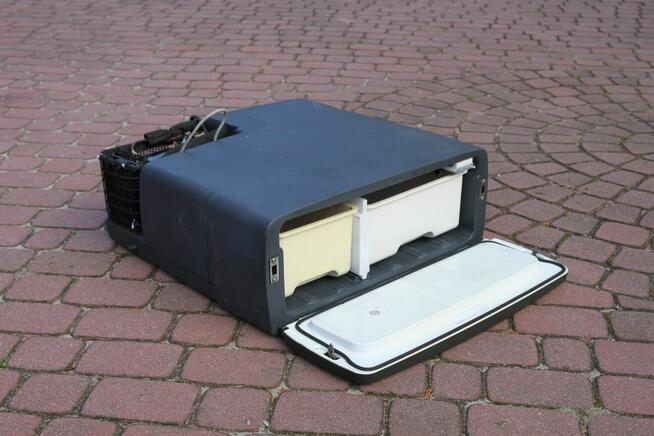 Lodówka kompresorowa do ciężarówki Scania R