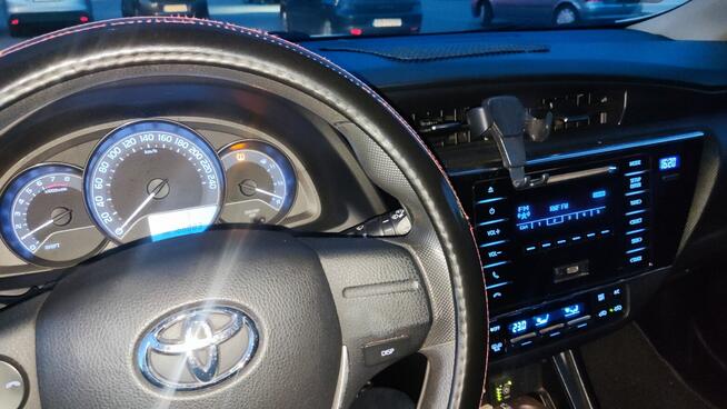 Toyota Auris 1330l benzyna + LPG wysokiej klasy Premium