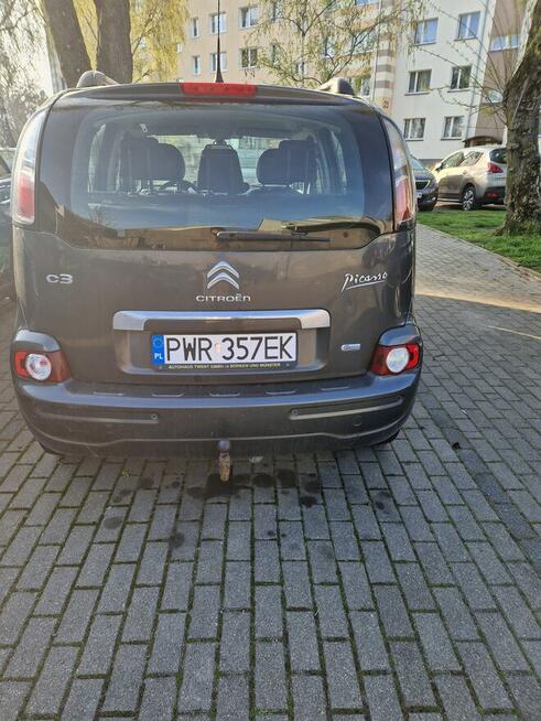 Syndyk sprzeda samochód osobowy Citroen C3 Picasso