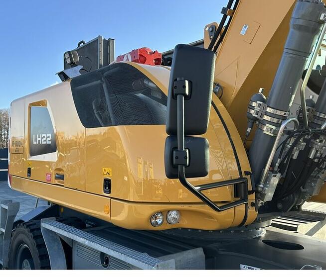 KOPARKA PRZEŁADUNKOWA LIEBHERR LH 22 M LITRONIC