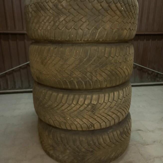 ️ Sprzedam Komplet Opon Zimowych Pirelli do Mercedesa GLE