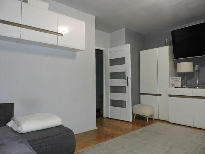 Ustronie, ul. Sandomierska, M4, 59.9 m2, loggia.