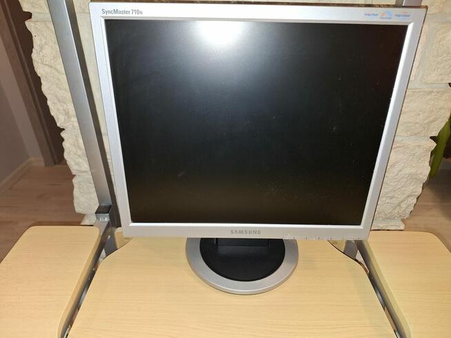 Zestaw komputerowy + biurko