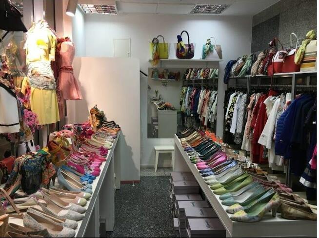 Wyposażenie sklepu odzieżowego