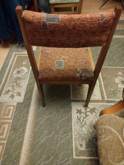 sprzedam cztery krzesła