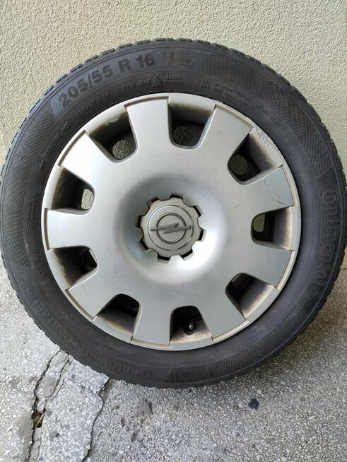 Opony zimowe Continental na felgach stalowych