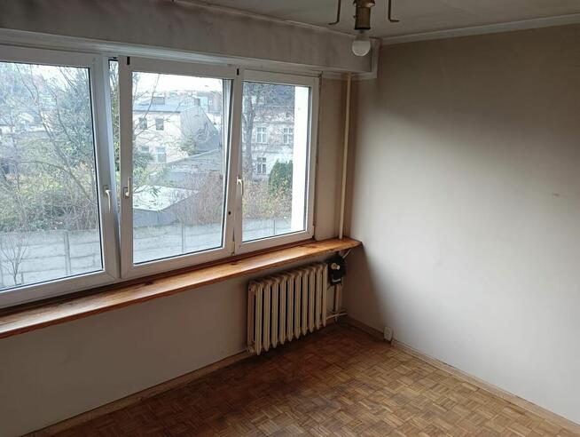 Mieszkanie o powierzchni 32,17m2, I p., do remontu, Os. Asny