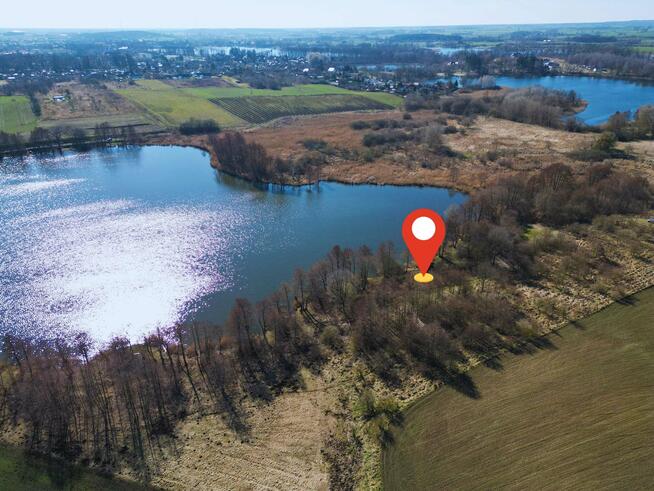 działka z linią brzegową