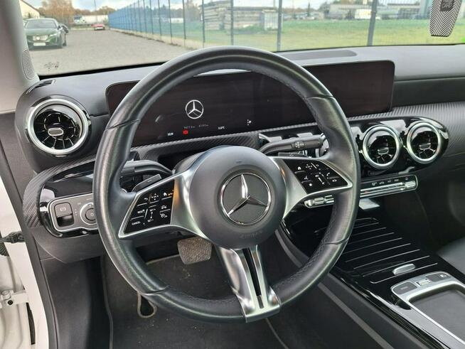 Mercedes CLA 200