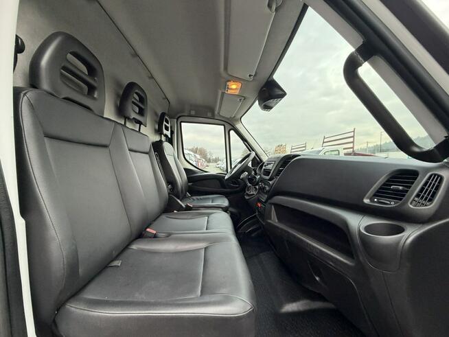 Iveco Daily 70C18 V H L4H3 MAXI HI-MATIC Blaszak + Winda Super Stan !!! (70C17,35C18,50C18)