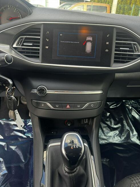 Peugeot 308 SW Raty/Zamiana Gwarancja niski przebieg atrakcyjny kolor