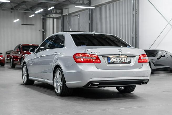 Mercedes E 500 5.5 V8 388KM. Bezwypadkowa. Stan kolekcjonerski.