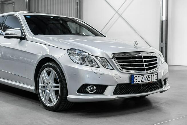 Mercedes E 500 5.5 V8 388KM. Bezwypadkowa. Stan kolekcjonerski.