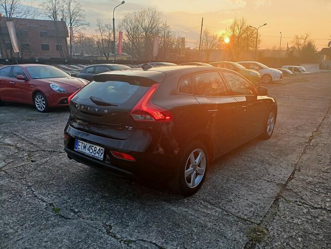 Volvo V40 niski przebieg, bardzo zadbane