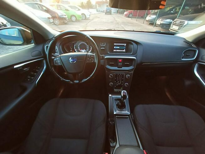 Volvo V40 niski przebieg, bardzo zadbane