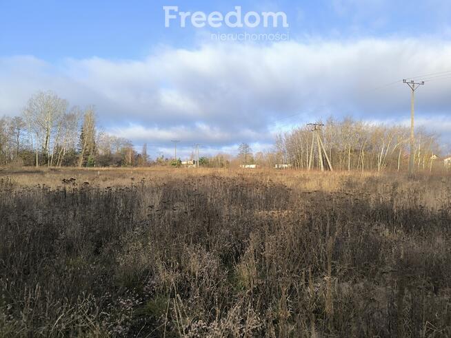 Działka budowlana na obrzeżach miasta