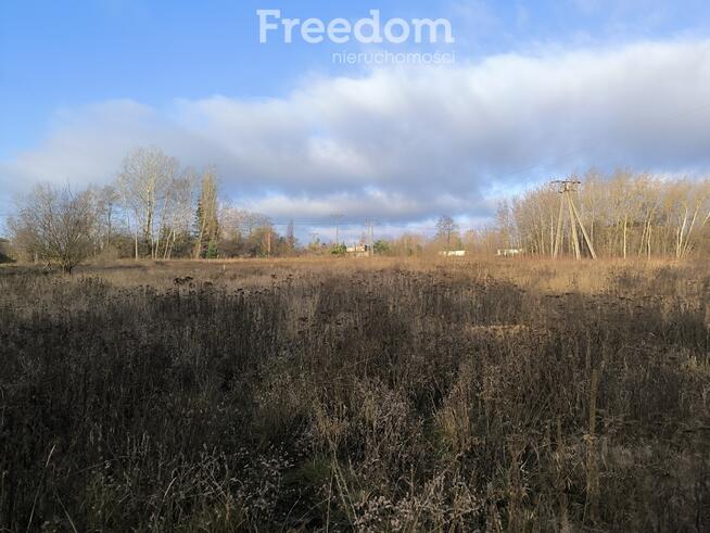 Działka budowlana na obrzeżach miasta
