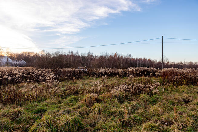 Na sprzedaż działka rolno-budowlana w Łękach