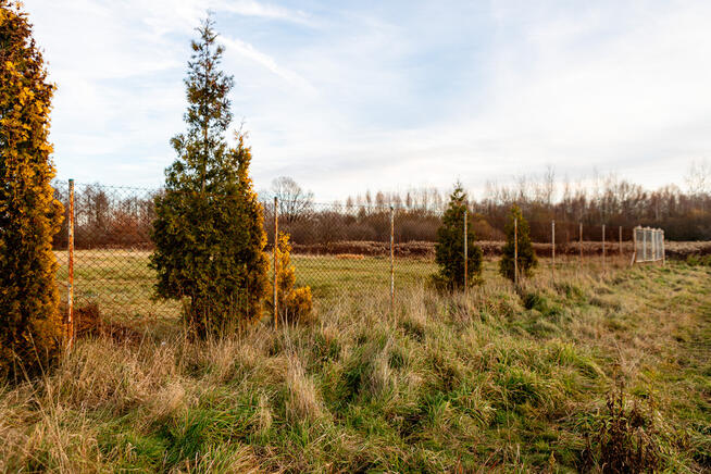 Na sprzedaż działka rolno-budowlana w Łękach