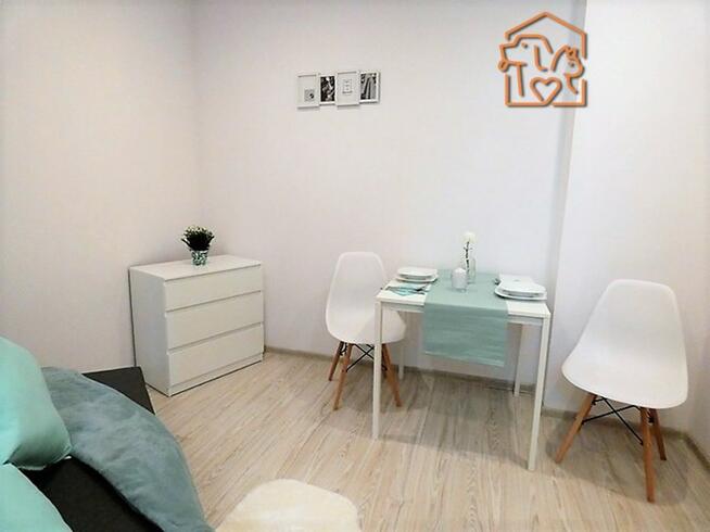 Wynajmę jasną kawalerkę pet friendly, 3 Maja 27