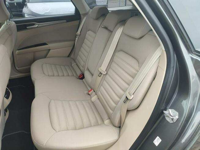 Ford Mondeo Salon Polska