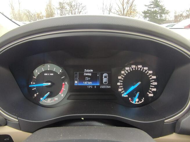 Ford Mondeo Salon Polska