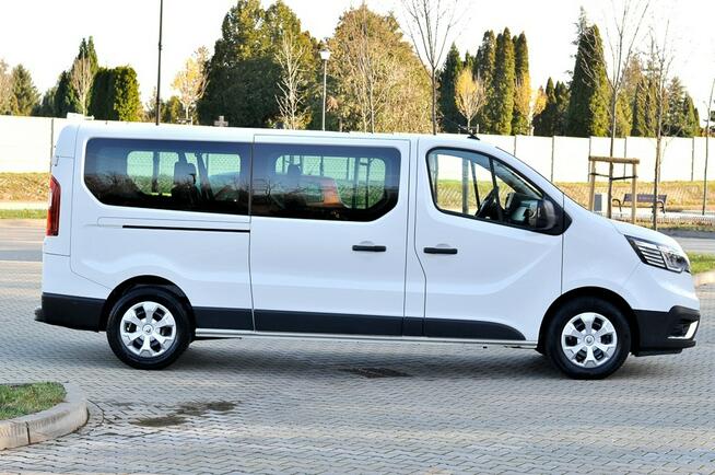 Renault Trafic 2.0DCi 150KM LONG 9 osób Full Led Nawiewy Kamera Salon Polska Serwis