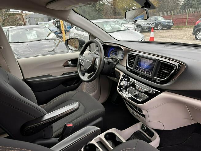 Chrysler Pacifica 3.6 benzyna/Automat/8 miejsc/Faktura VAT 23%/Zamiana/Kredyt