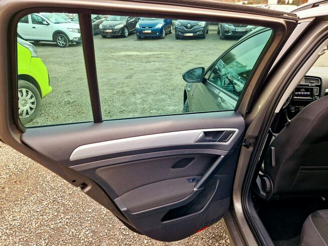 Volkswagen Golf Automat DSG. Navi. Grzane fotele
