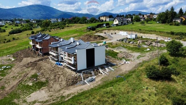 BLACK WEEKS - taras i widok na góry