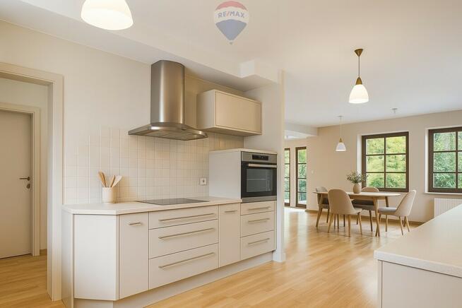 Rodzinny dom z dużą działką – 5 minut od Płocka